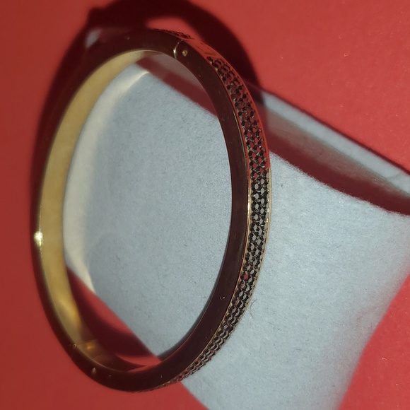 Henri Bendel SWAROVSKI Crystal Paved Skinny Rox Yellow Gold Bracelet Bangle - Picture 3 of 8